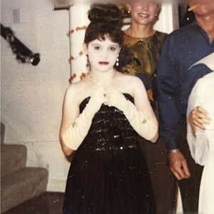 HI! Like for updates<3